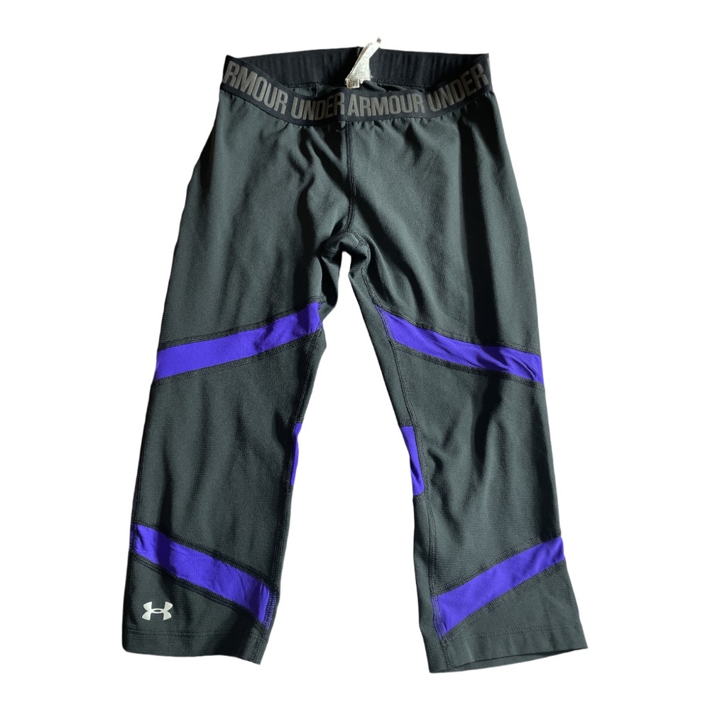 Under Armour Black and Purple HeatGear Athletic Capri Pants